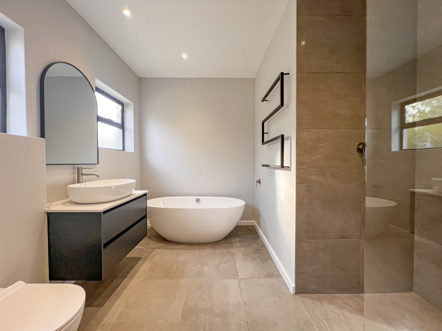 3 Bedroom Property for Sale in Country Club Western Cape